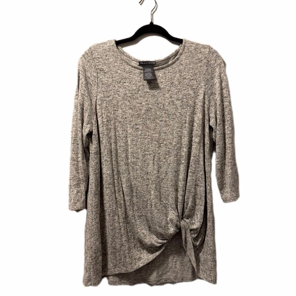 Chelsea and Theodore shirt stretchy three quarter sleeve tunic with front twist